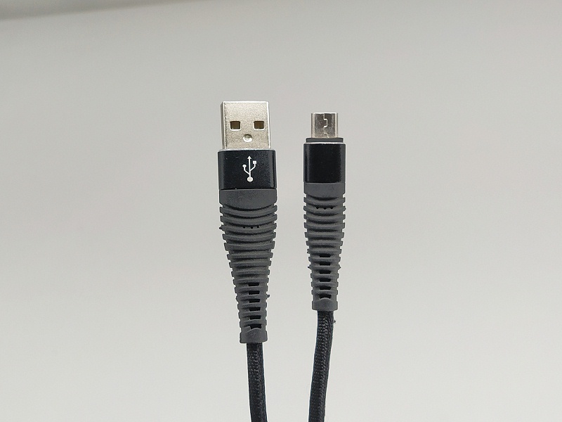 USB to Micro數(shù)據(jù)線(xiàn)-01